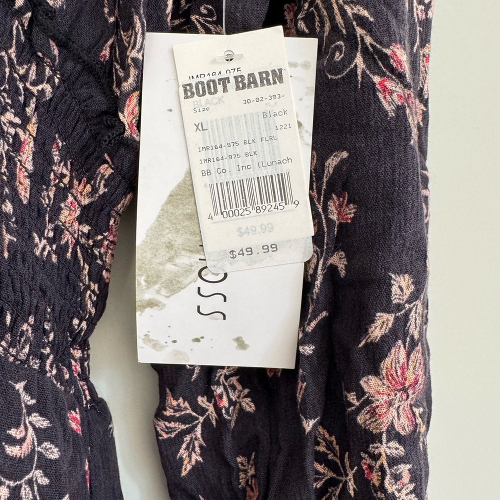 Elegant Floral Long Sleeve Dress - Picture 3 of 6